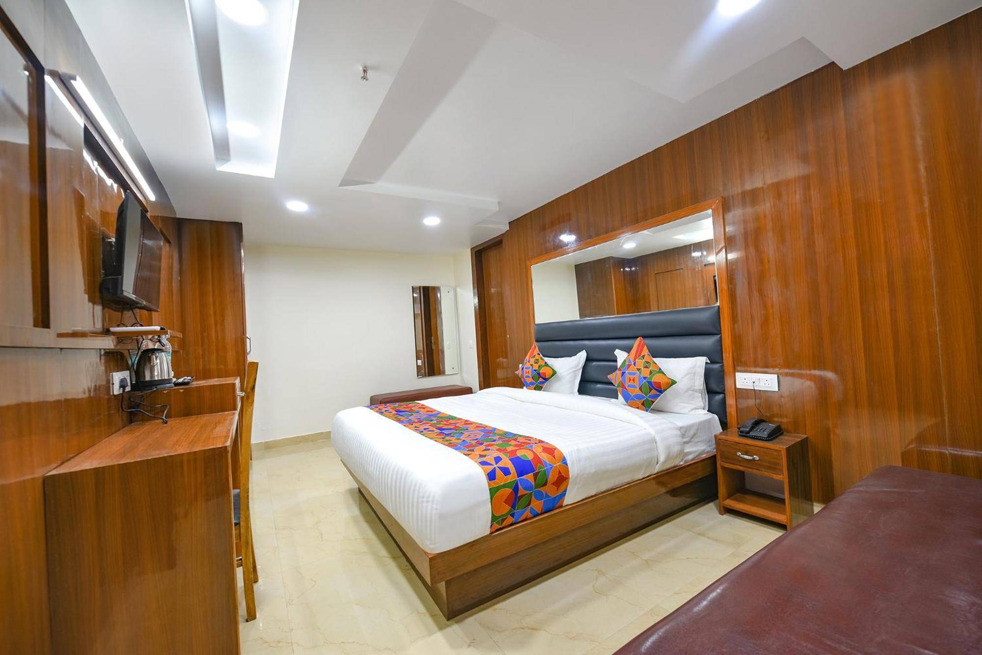 Fabhotel Mona International Hotel New Delhi